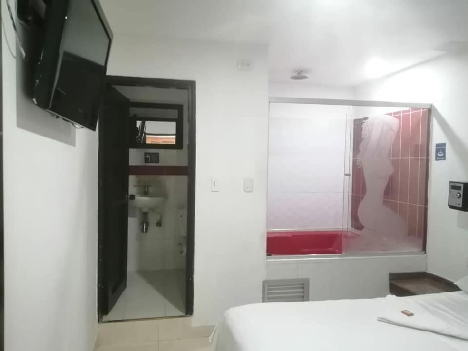 Hotel Marat Медельїн Екстер'єр фото